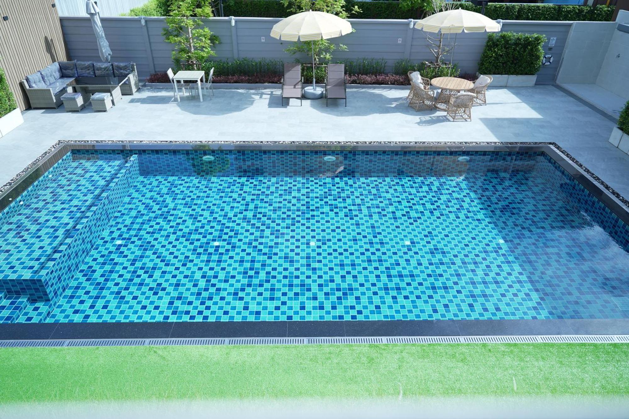 Hotel Three Seasons Bangkok Exterior foto