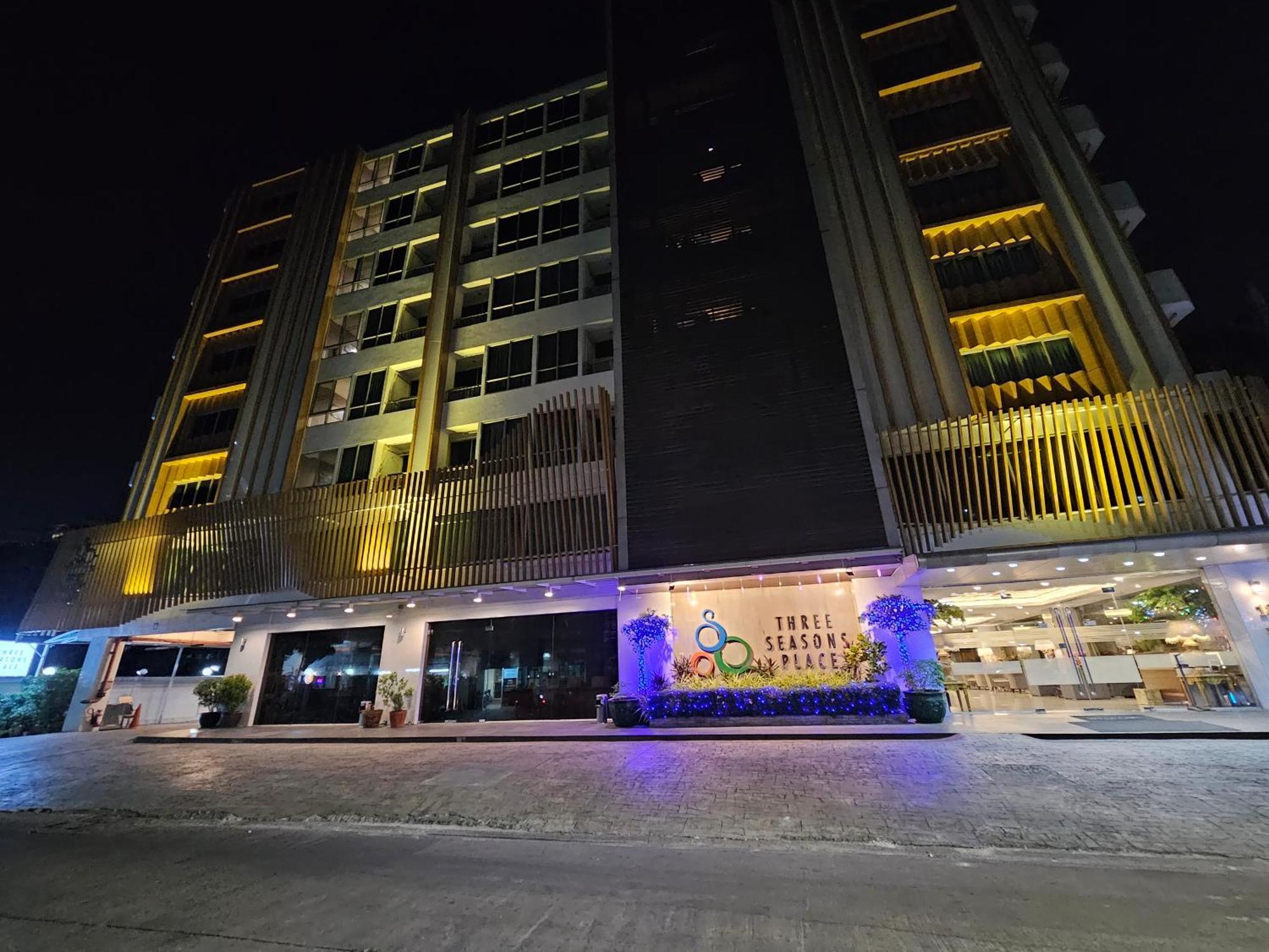 Hotel Three Seasons Bangkok Exterior foto